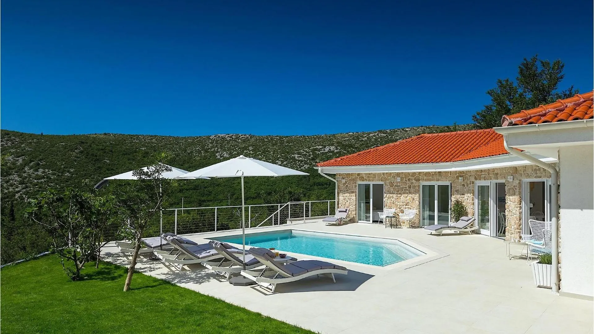 Villa Senza Nome Drivenik Holiday home